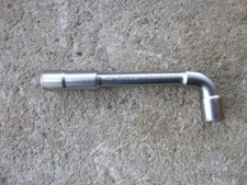 CLE A PIPE DEBOUCHEE